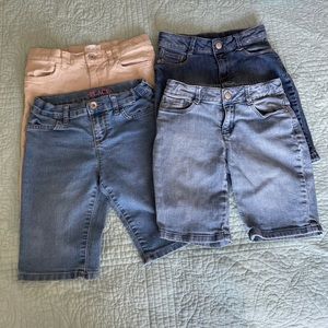 4 pairs of girls shorts